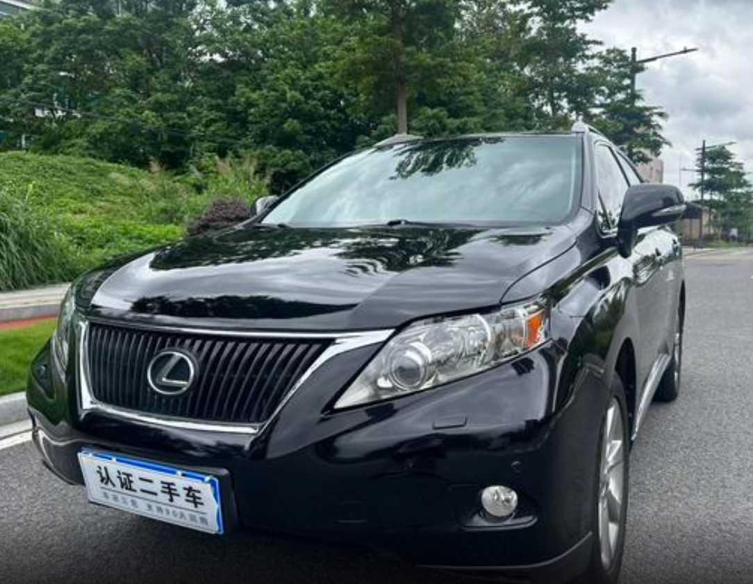 Lexus RX350 Secondary image