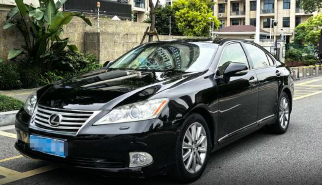Lexus ES350