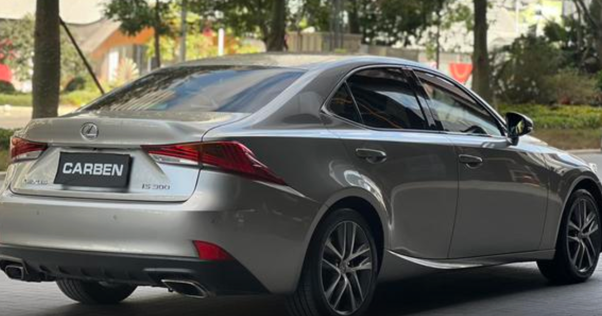 Lexus IS 300 F SPORT