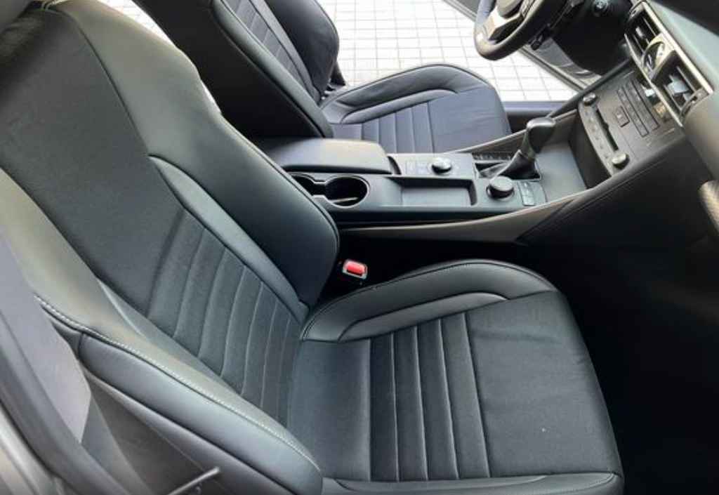 Lexus IS 300 F SPORT