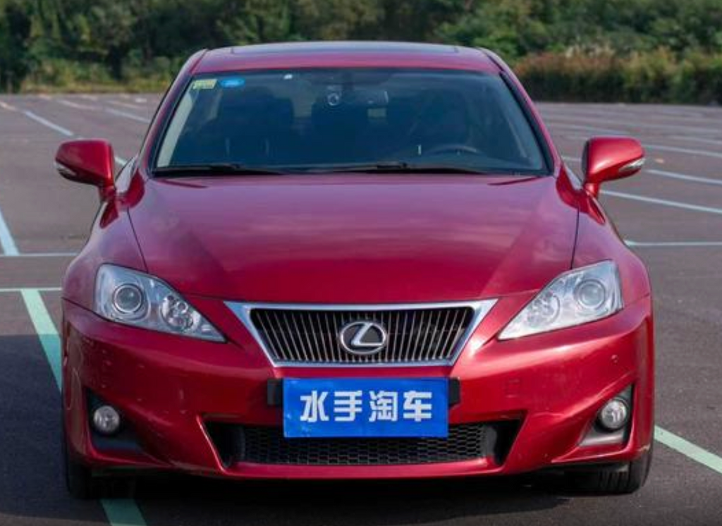 Lexus is350