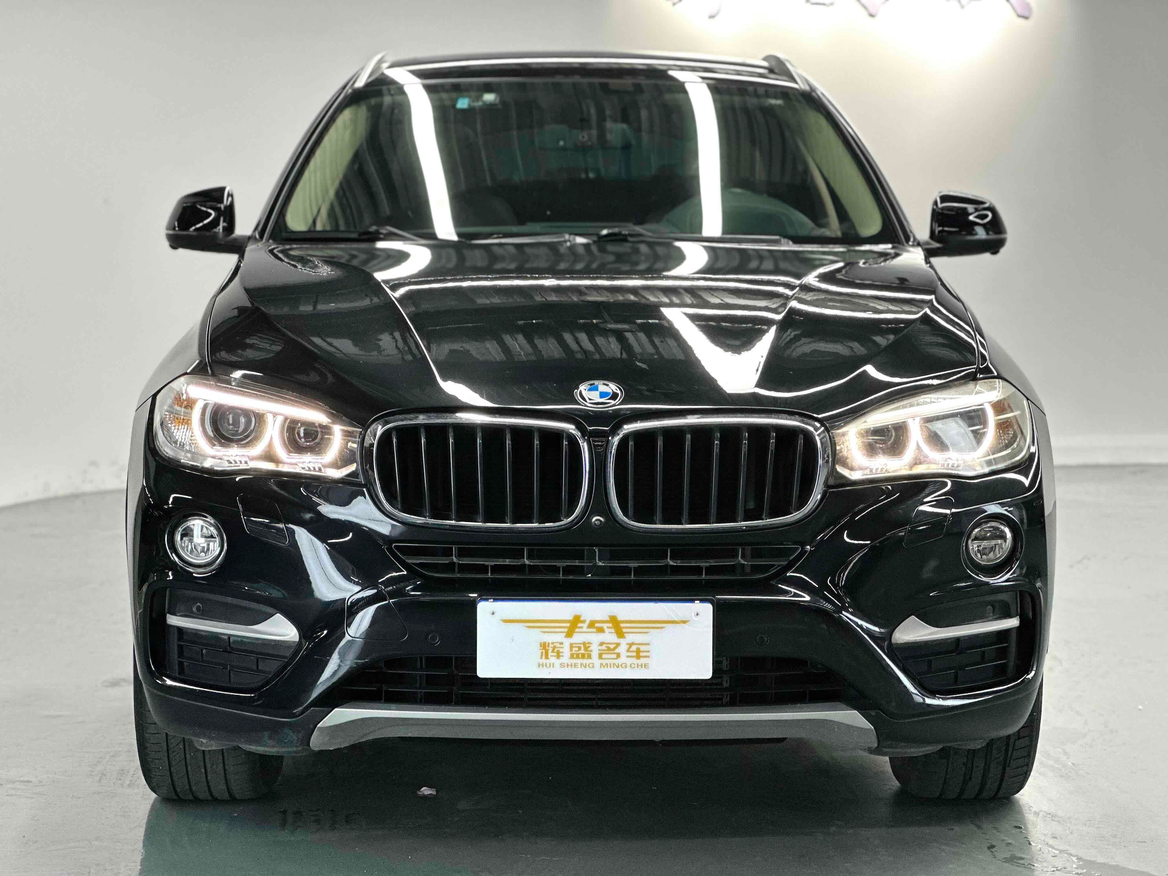 BMW X6 Main image
