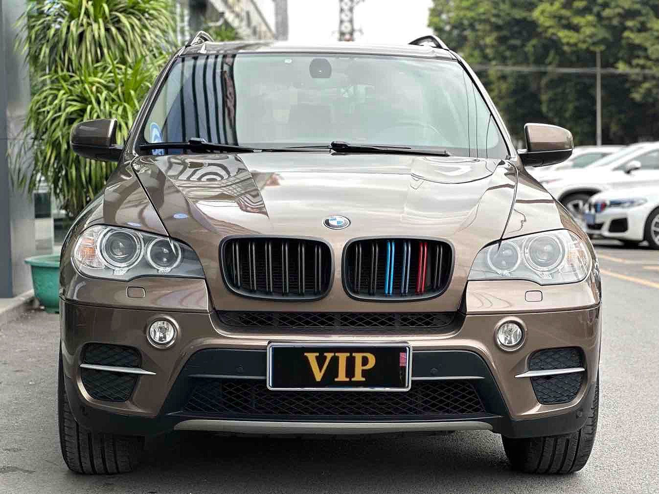 BMW X5 Main image
