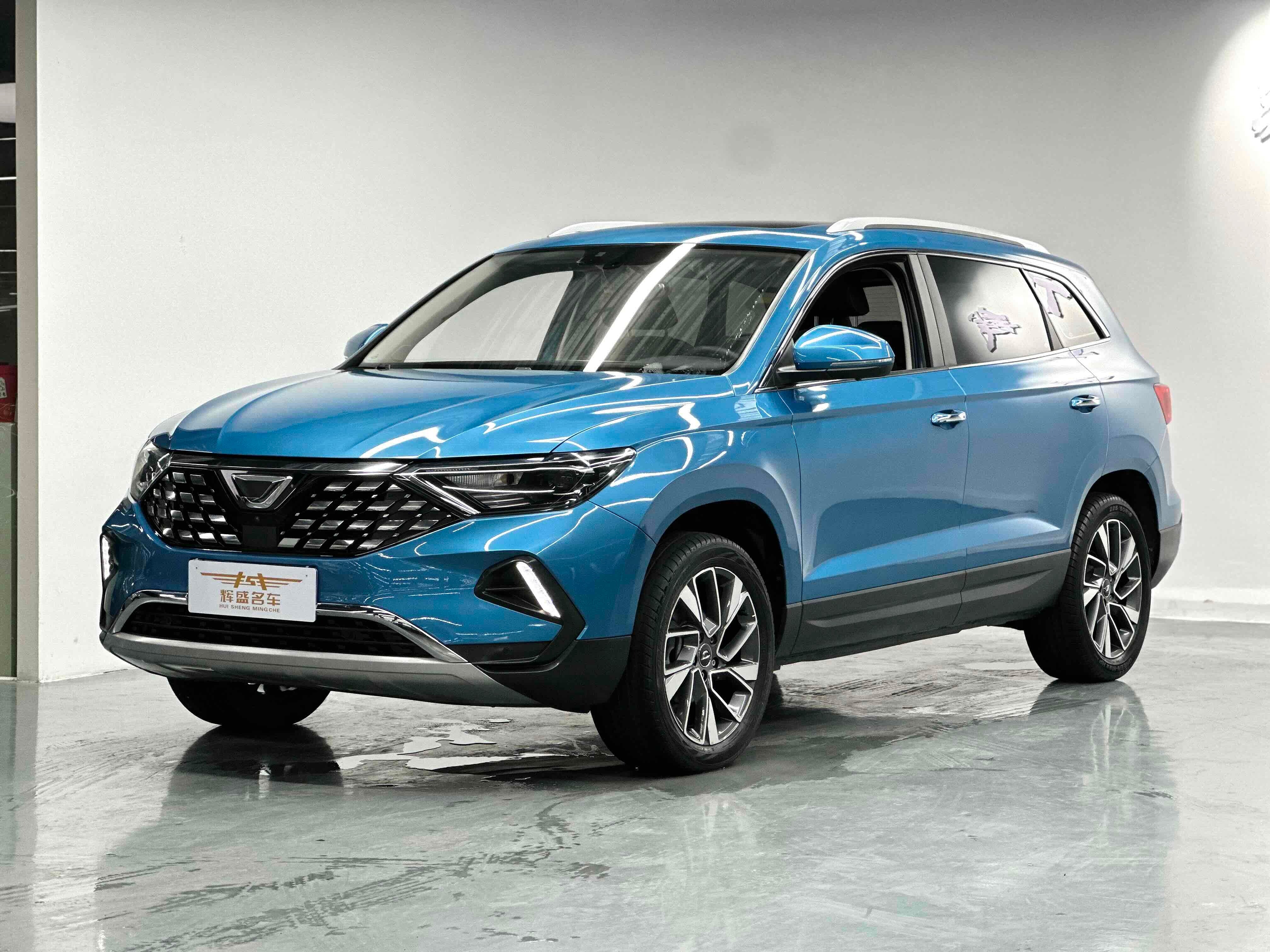 Jetta  VS7 Secondary image